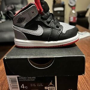 Jordan Black and Gray Sneakers with Padded Ankle Collar